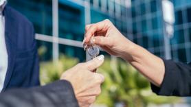 Señala el olor que usan los agentes inmobiliarios para vender pisos y salen los primeros críticos con la técnica